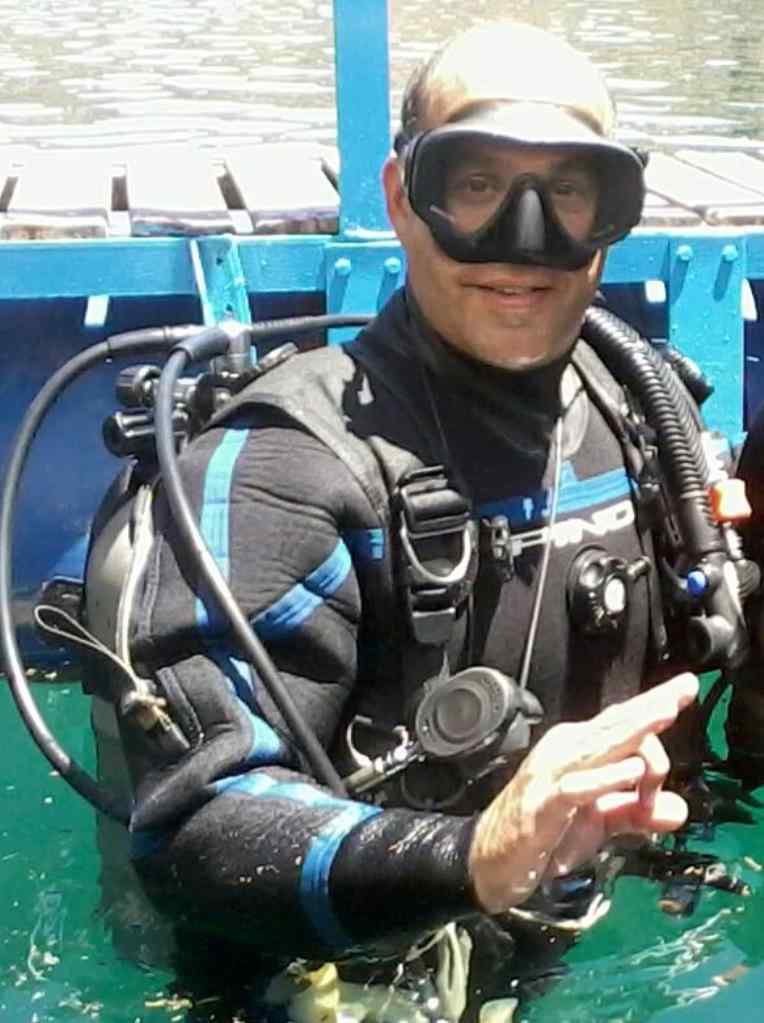 Alejandro Garcia Arias Instructor de Buceo