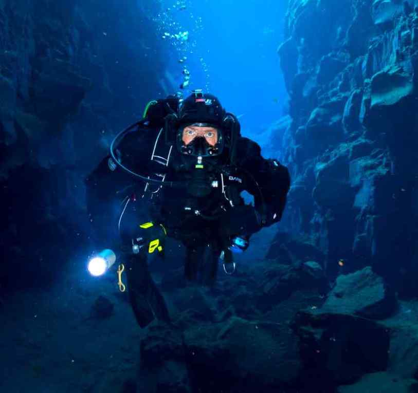 Dry Suit Diver Buceador con Traje Seco PDA