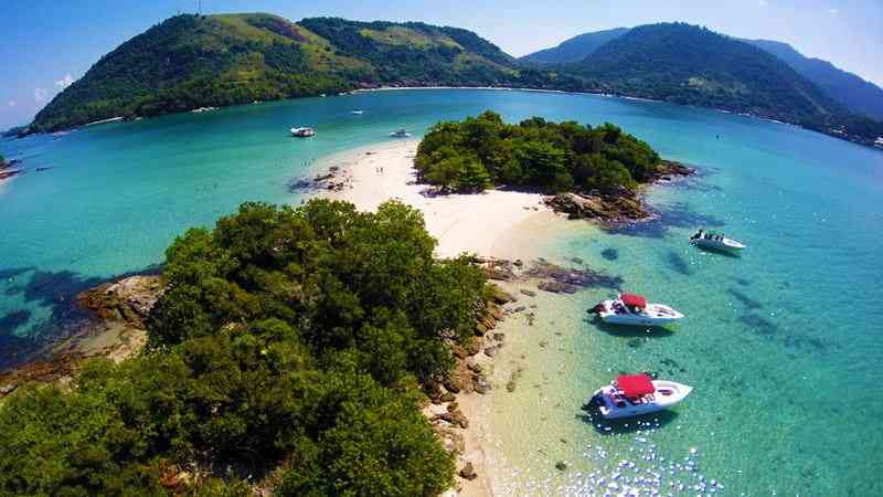 Isla para buceo en el archipiélago de Angra Dos Reis